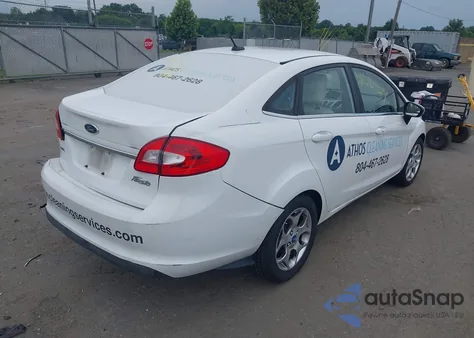 2011 Ford Fiesta Sel from USA, damaged, VIN 3FADP4CJ2BM113639